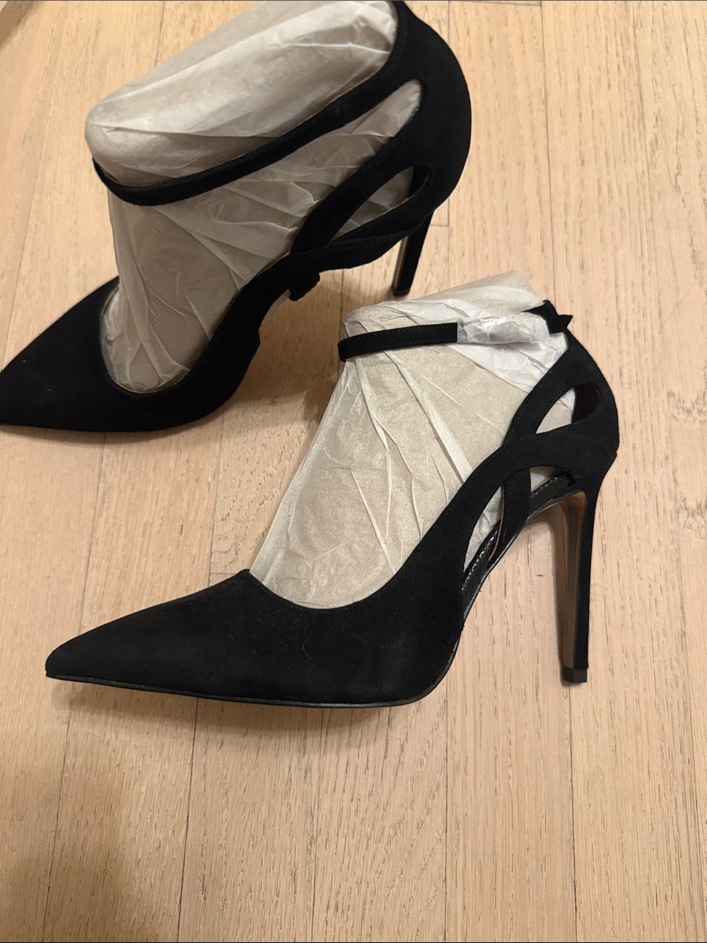 Sam Edelman Women's Black Pointed-Toe Cutout High Heels